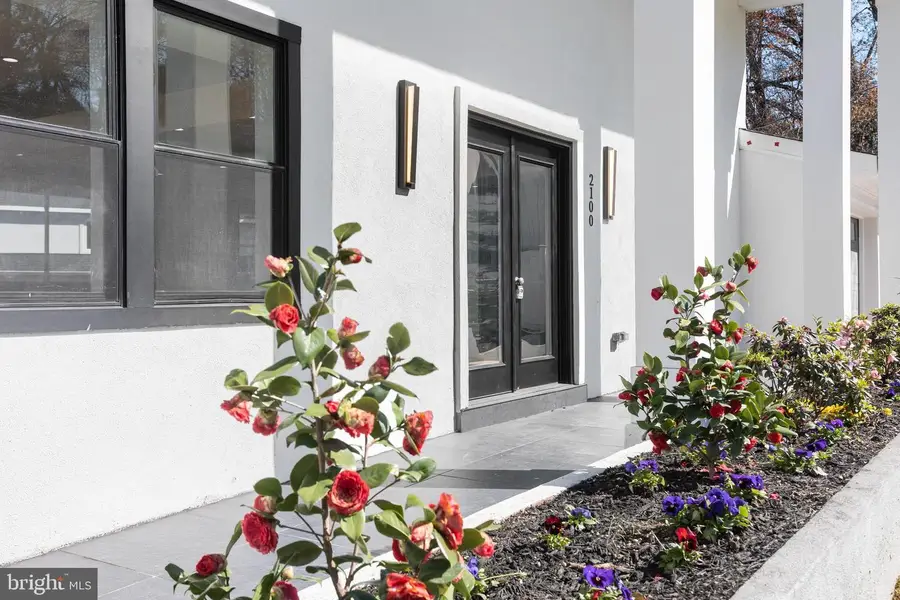 2100 S Pierce St, Arlington, VA 22202 - #3