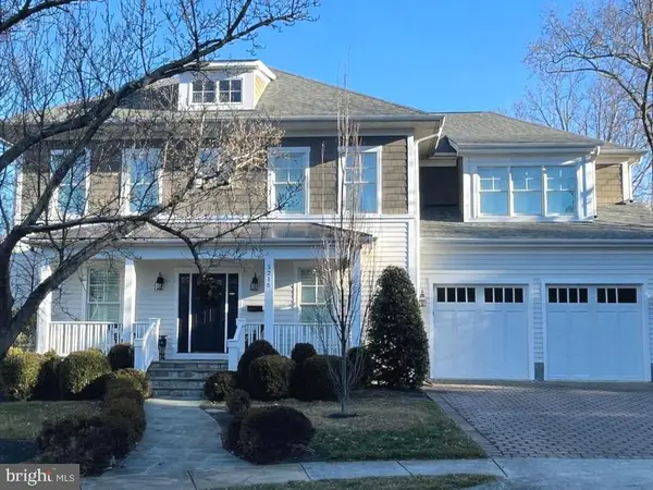 5215 31st Rd N, ARLINGTON, VA 22207