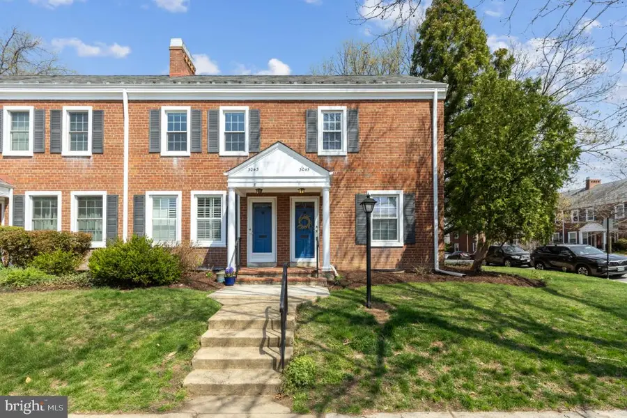 3045 S Abingdon St, Arlington, VA 22206 - #2