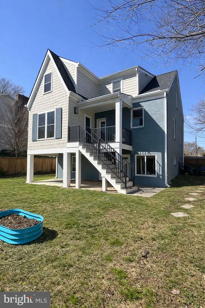 1621 N Quincy St, Arlington, VA 22207 - #2