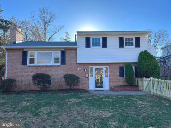 2526 N George Mason Dr, ARLINGTON, VA 22207