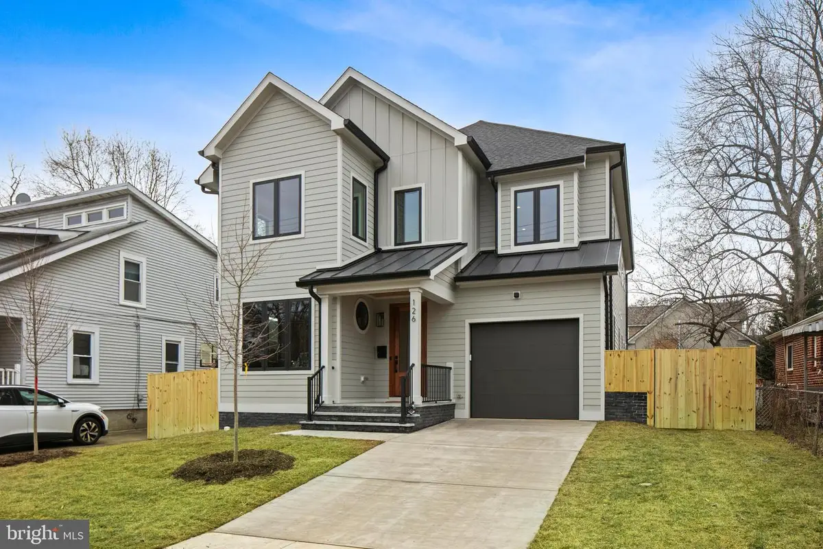 126 S Highland St, Arlington, VA 22204 - #1