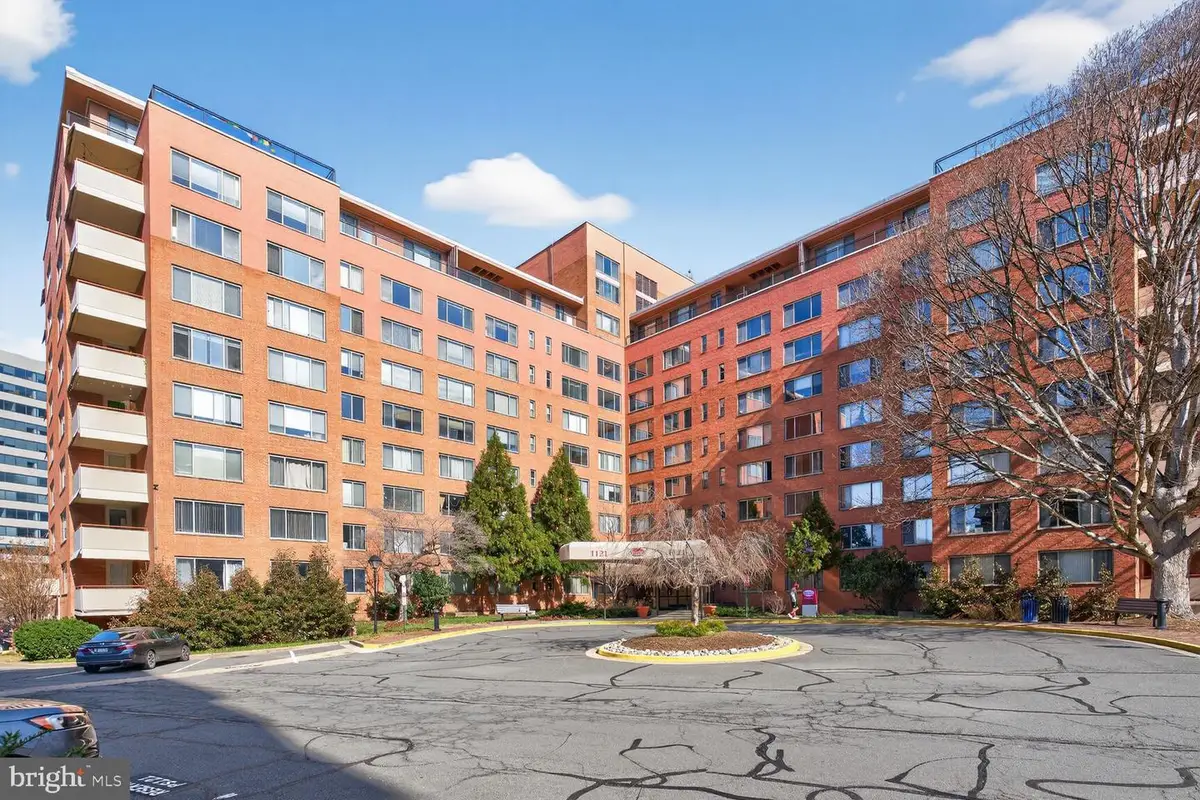 1121 Arlington Blvd #207, Arlington, VA 22209 - #1