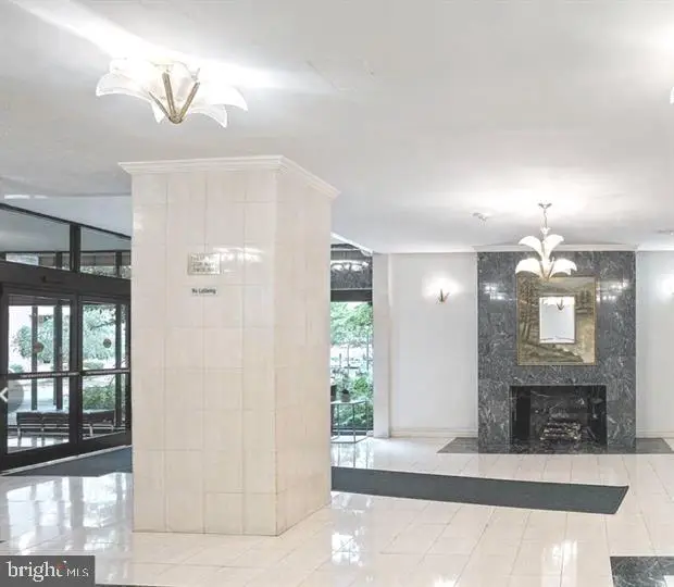 1121 Arlington Blvd #947, Arlington, VA 22209 - #2