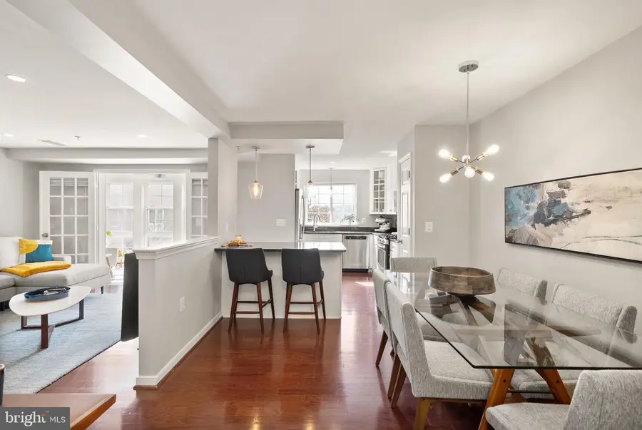 4065 S Four Mile Run Dr #302, Arlington, VA 22204 - #2