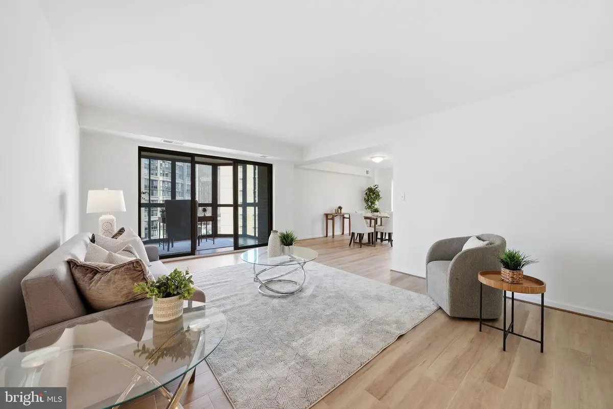 1600 N Oak St #906, Arlington, VA 22209 - #1