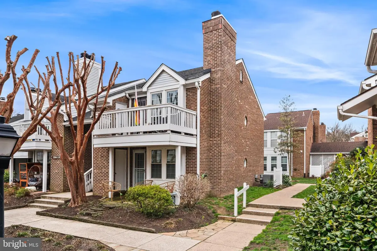 2594-h S H S Arlington Mill Dr 8 #8, Arlington, VA 22206 - #1