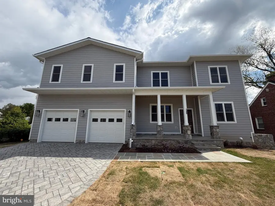 735 N George Mason Dr, Arlington, VA 22203 - #2