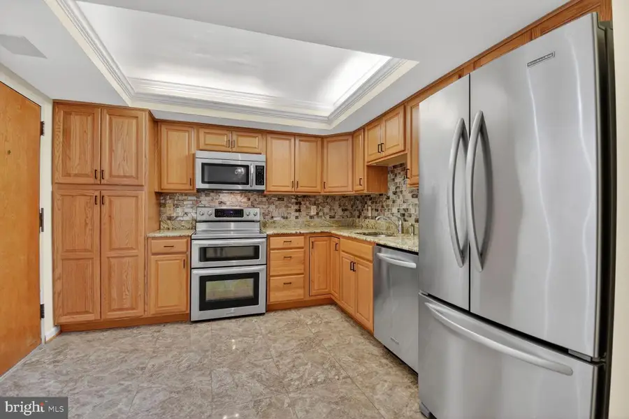 1101 S Arlington Ridge Rd #504, Arlington, VA 22202 - #3