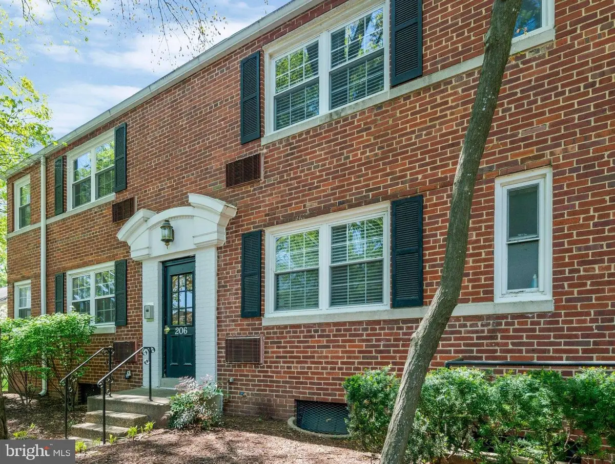 206 N Trenton St #206-2, Arlington, VA 22203 - #1