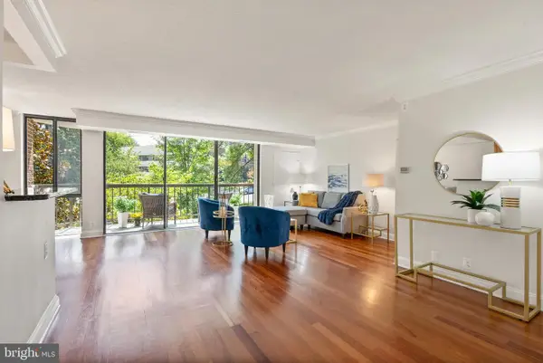 1401 N Rhodes St #102, ARLINGTON, VA 22209