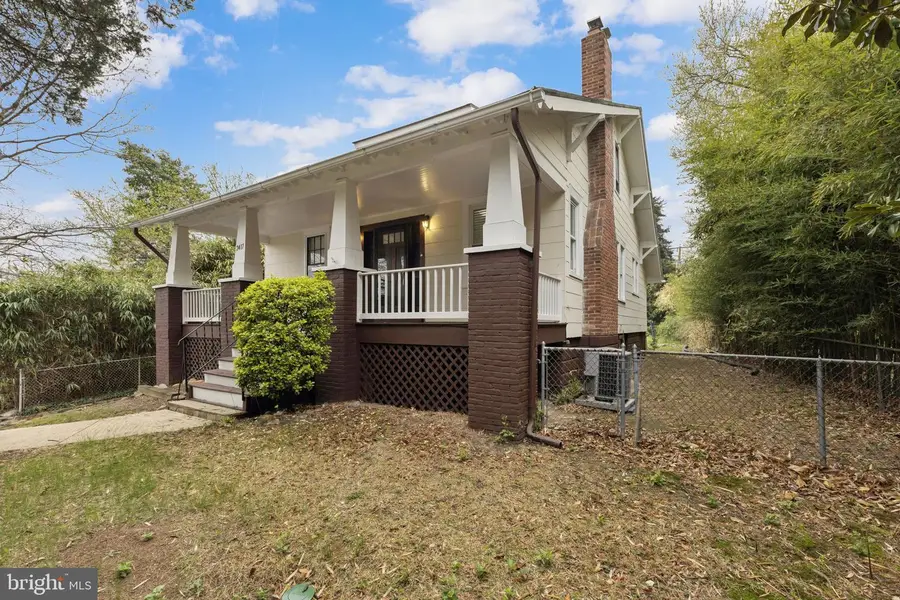 2417 Washington Blvd, Arlington, VA 22201 - #2