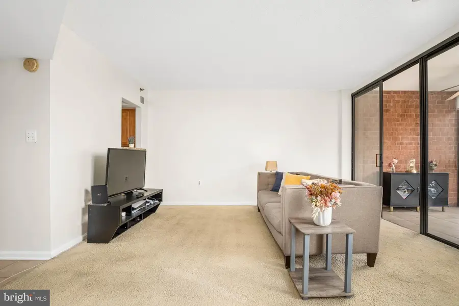 1001 N Randolph St #309, Arlington, VA 22201 - #3