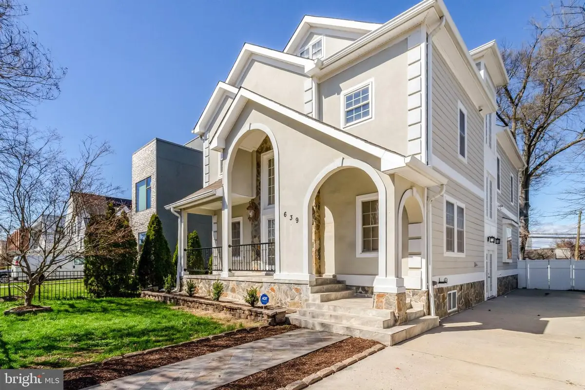 639 23rd St S, Arlington, VA 22202 - #1