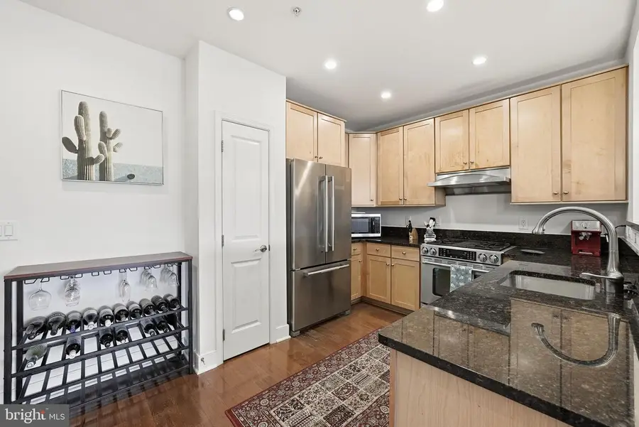 1511 N Rolfe St #a303, Arlington, VA 22209 - #3