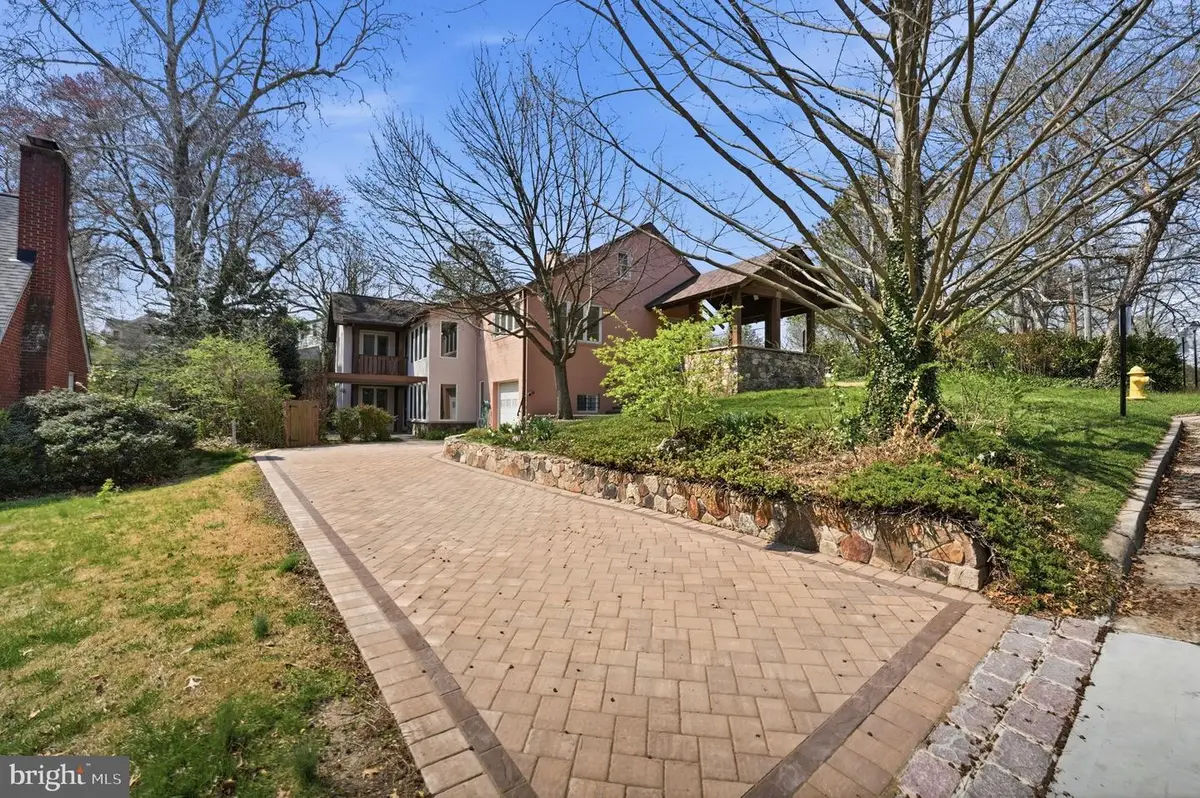 5600 16th St N, Arlington, VA 22205 - #1