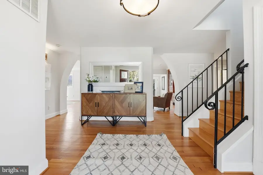 5600 16th St N, Arlington, VA 22205 - #2