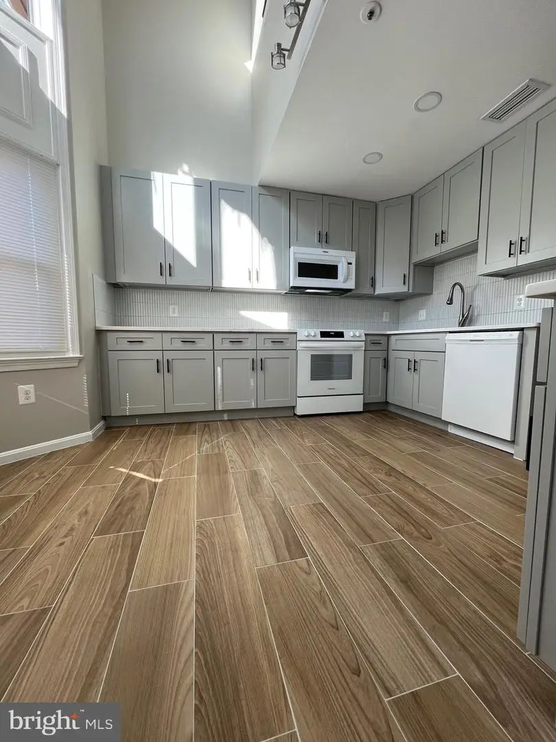 647 N Tazewell St, Arlington, VA 22203 - #2