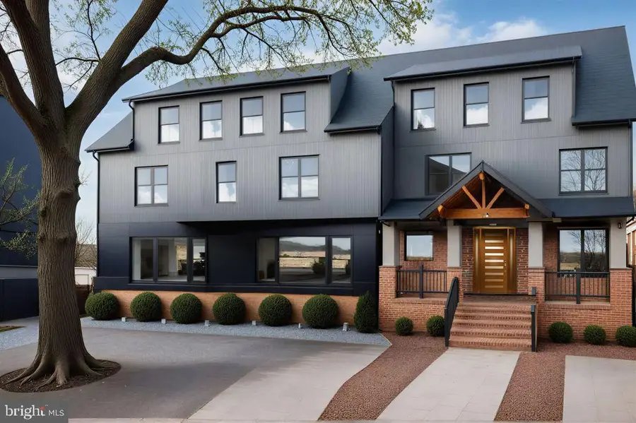 2209 18th St N, Arlington, VA 22201 - #2