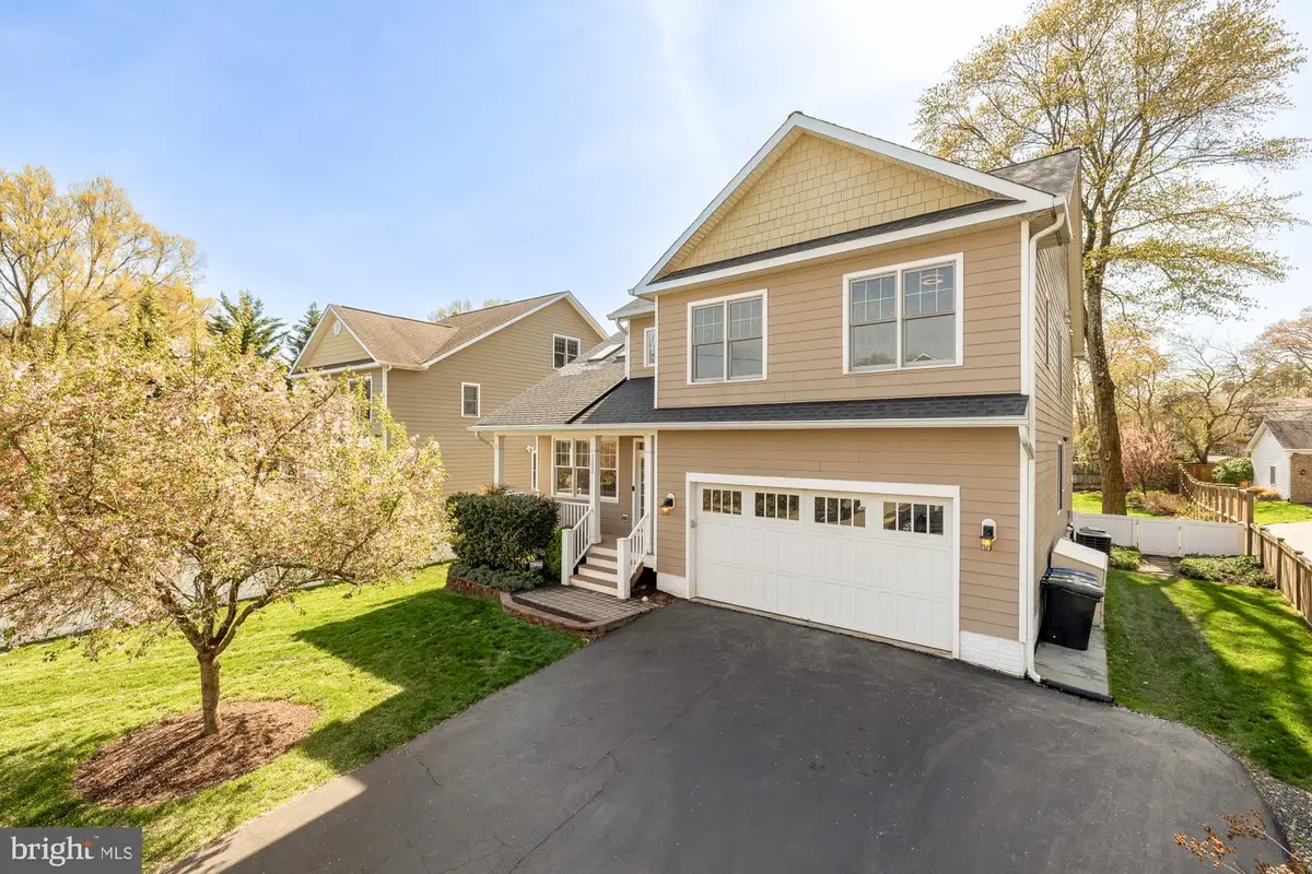 1022 N Edison St, Arlington, VA 22205 - #1