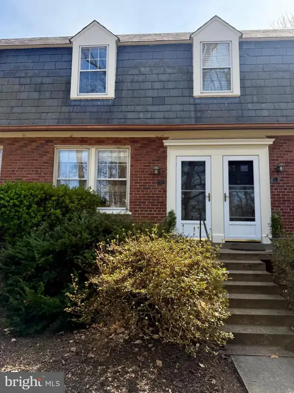 1501 S Edgewood St #572, ARLINGTON, VA 22204