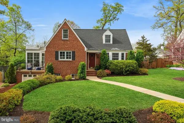 4857 Yorktown Blvd, ARLINGTON, VA 22207