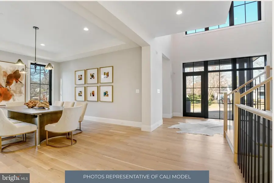 3815 N Abingdon St, Arlington, VA 22207 - #2