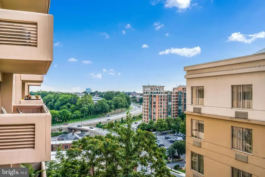 1301 N Courthouse Rd #1007, Arlington, VA 22201 - #3