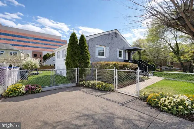 5132 19th Rd N, Arlington, VA 22207 - #3