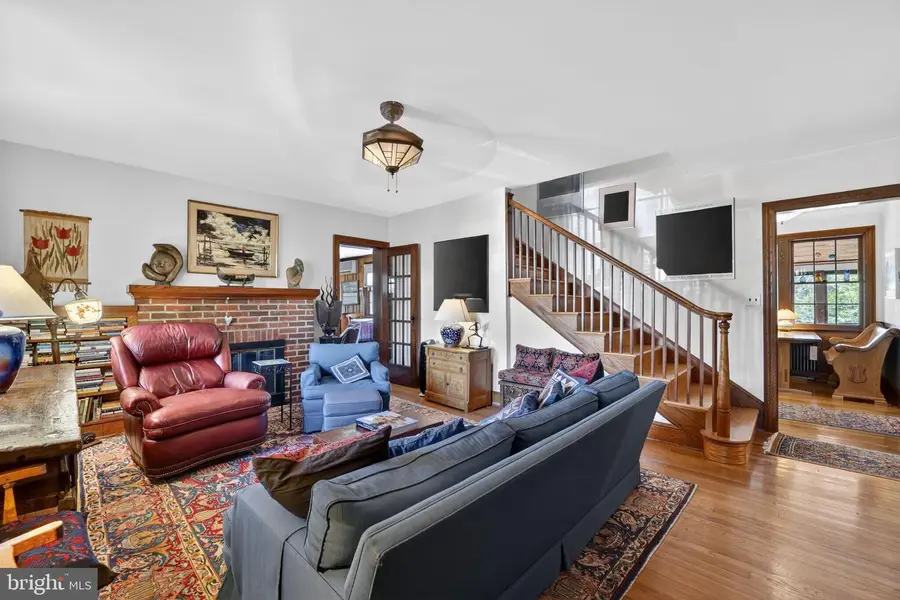 1700 N Stafford St, Arlington, VA 22207 - #2