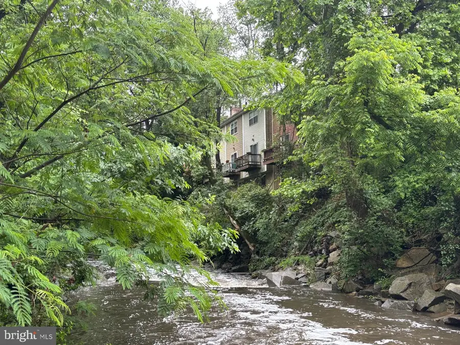 4854 10th St S, Arlington, VA 22204 - #2