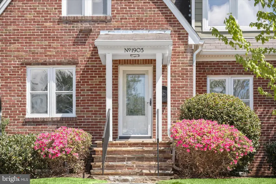 1903 N Quintana St N, Arlington, VA 22205 - #3