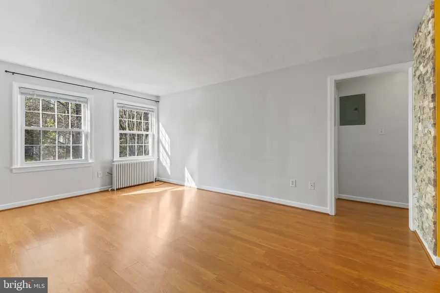 5003 10th St S #5, Arlington, VA 22204 - #3