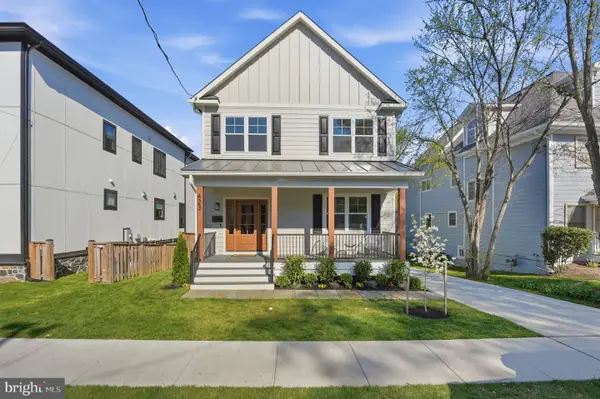 423 N Cleveland St, ARLINGTON, VA 22201