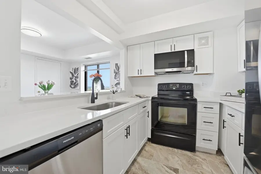 900 N Stafford St #1919, Arlington, VA 22203 - #3