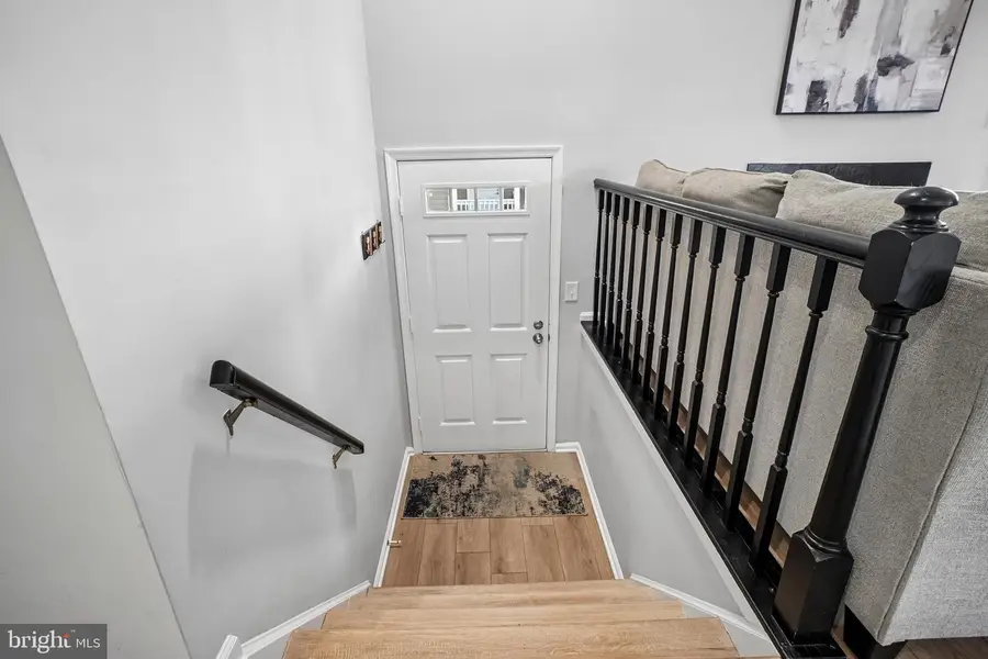2813 S Woodrow St #g, Arlington, VA 22206 - #3