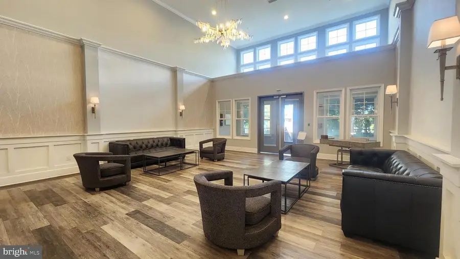 1418 N Rhodes St #b417, Arlington, VA 22209 - #3