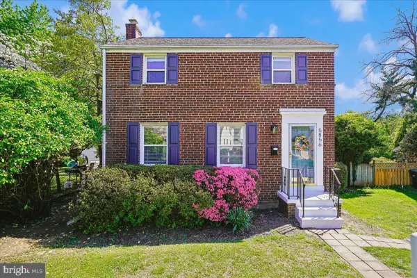 5856 14th St N, ARLINGTON, VA 22205
