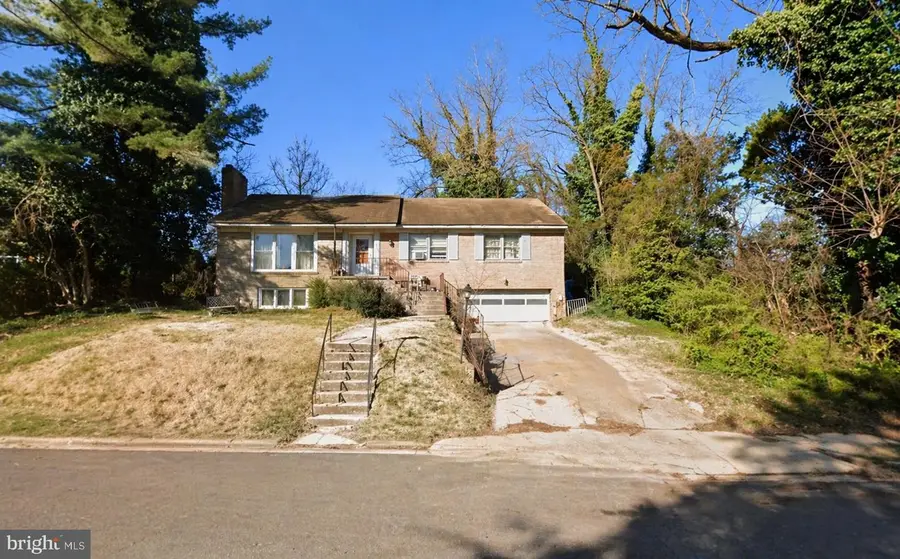 3836 N Oakland St, Arlington, VA 22207 - #2