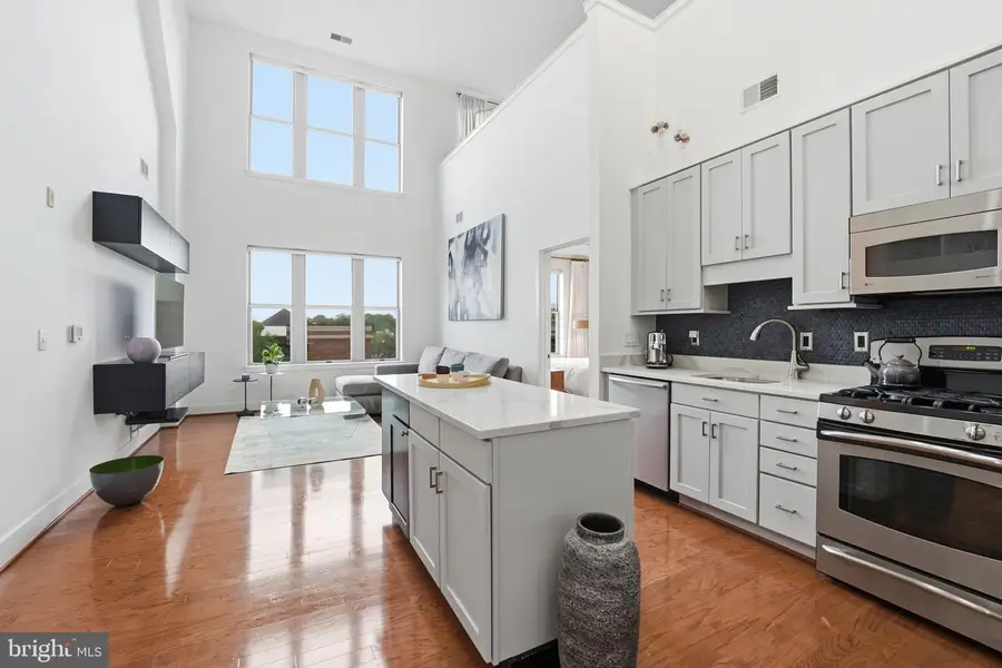 1800 Wilson Blvd #412, Arlington, VA 22201 - #3