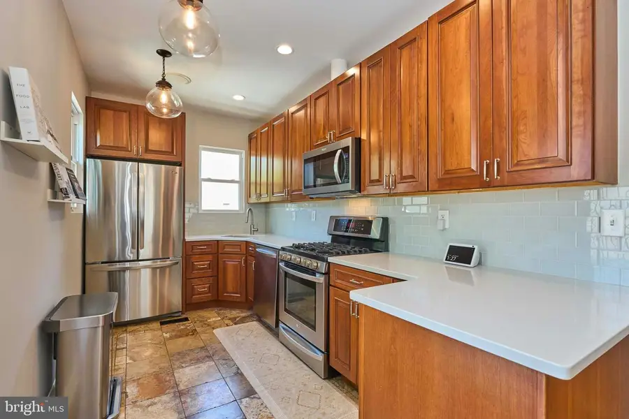 255 N Bryan St, Arlington, VA 22201 - #3