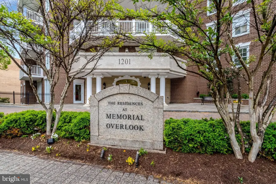 1201 N Nash St #402, Arlington, VA 22209 - #2