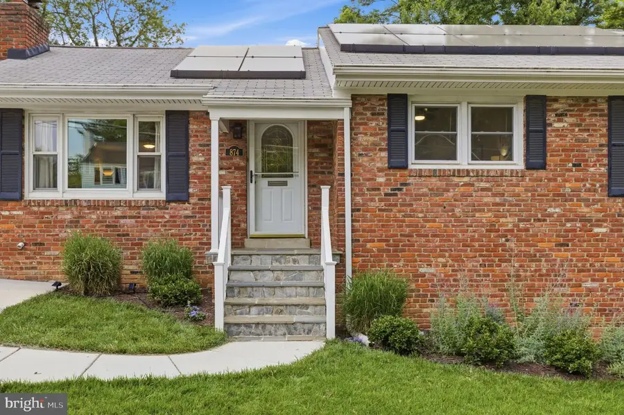 874 N Lebanon St, Arlington, VA 22205 - #3