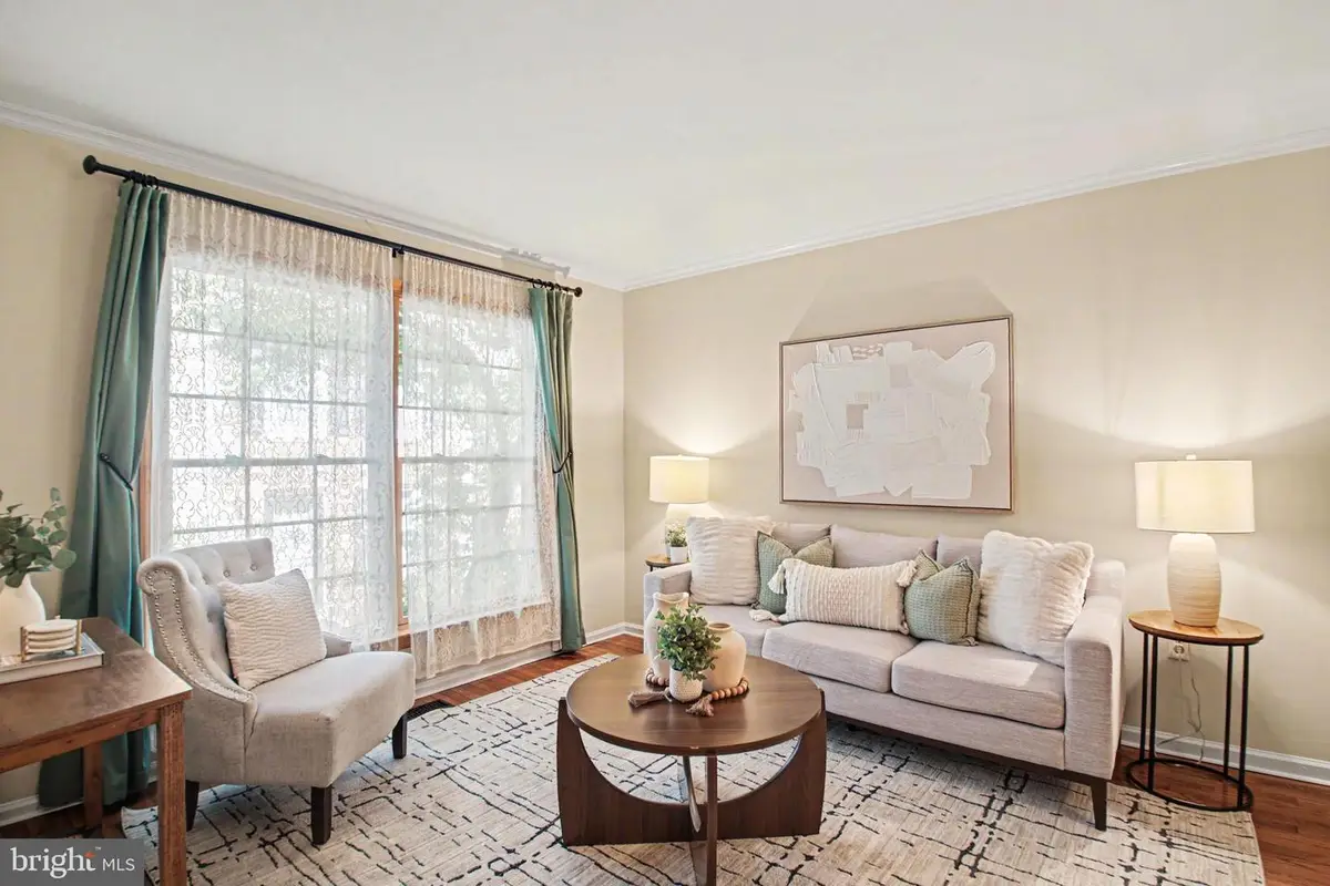 2536 S Walter Reed Dr #e, Arlington, VA 22206 - #1