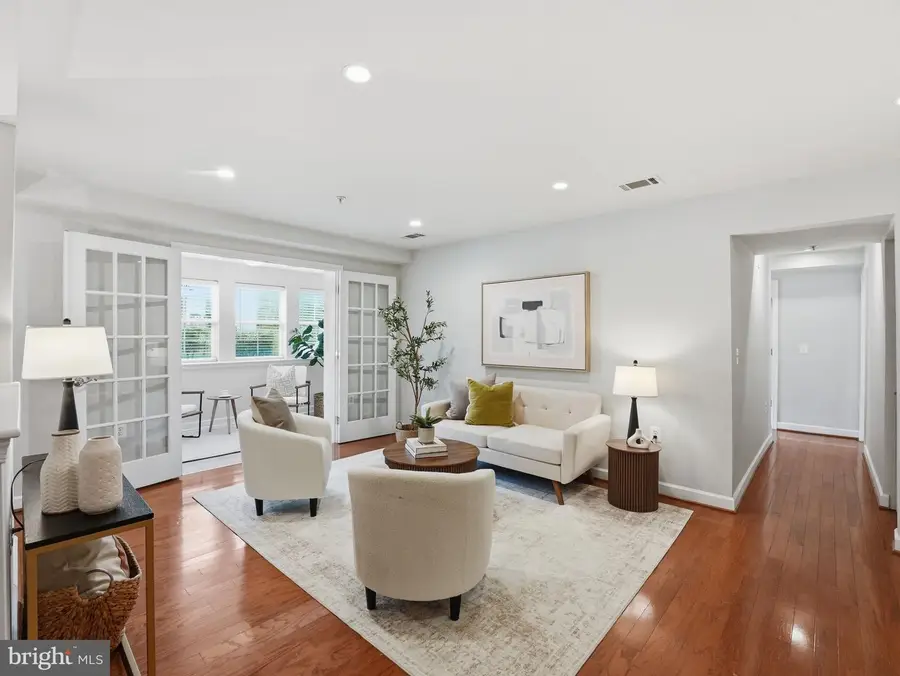 4081 S Four Mile Run Dr #103, Arlington, VA 22204 - #2