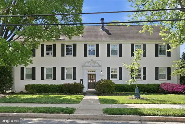 2900 13th St S #102, ARLINGTON, VA 22204