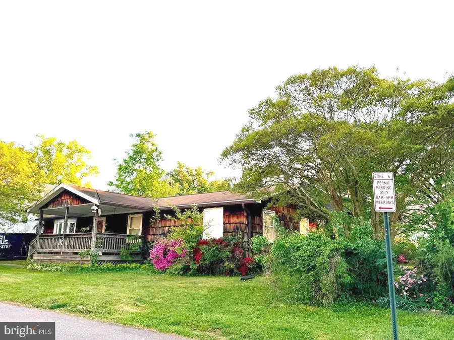 1720 N Bryan St, Arlington, VA 22201 - #2