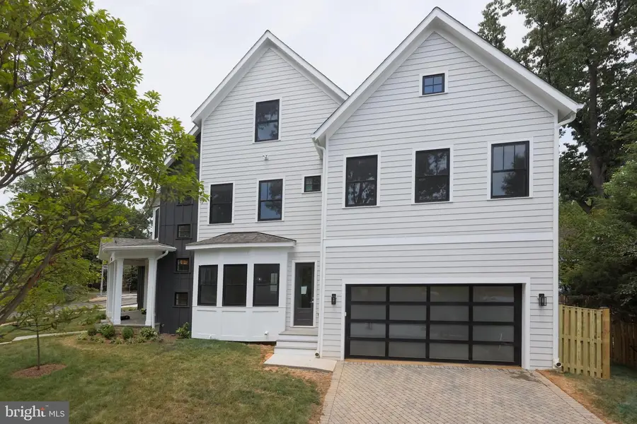 3233 4th St N, Arlington, VA 22201 - #2