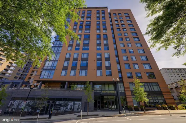 2000 Clarendon Blvd #203, ARLINGTON, VA 22201