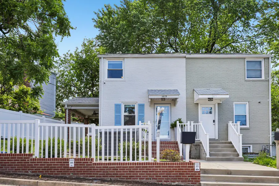 3619 S Four Mile Run, Arlington, VA 22206 - #3